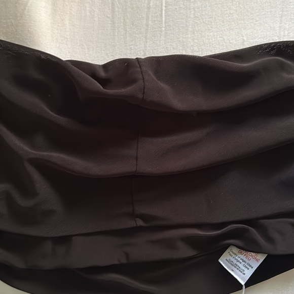 Club L London | ruched bandeau top, off shoulder | black - Picture 6 of 10